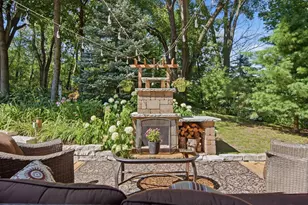 699 Bridle Ridge Rd, Eagan, MN 55123 - Photo 58