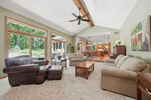 699 Bridle Ridge Rd, Eagan, MN 55123 - Photo 16