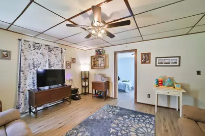 403 8th Street NE, Staples, MN 56479 - Photo 8