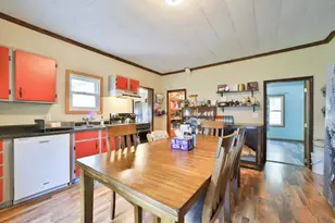 403 8th St NE, Staples, MN 56479 - Photo 4