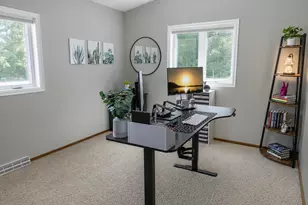 395 Pleasant Hill Dr, Winona, MN 55987 - Photo 16
