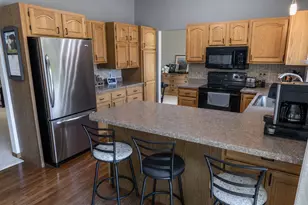 395 Pleasant Hill Dr, Winona, MN 55987 - Photo 10