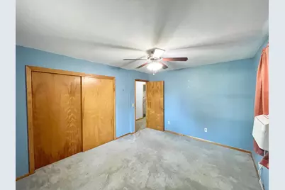 402 N Van Buren Avenue, Springfield, MN 56087 - Photo 40