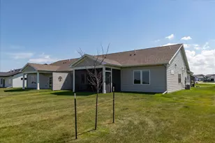 162 Sandstone Dr NW, Eyota, MN 55934 - Photo 26