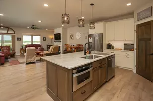 162 Sandstone Dr NW, Eyota, MN 55934 - Photo 12