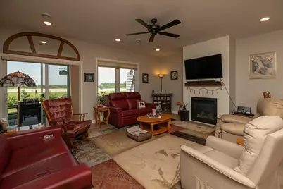 162 Sandstone Drive NW, Eyota, MN 55934 - Photo 4