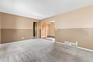 4955 Bedford Rd, Mound, MN 55364 - Photo 8