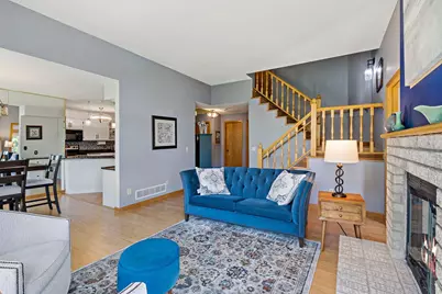 630 Sullivan Lane NE, Columbia Heights, MN 55421 - Photo 8