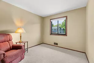 903 Shirlee Ln, Shoreview, MN 55126 - Photo 20