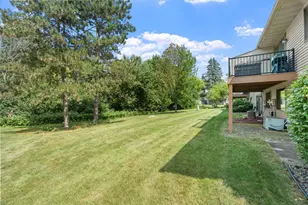 903 Shirlee Ln, Shoreview, MN 55126 - Photo 4