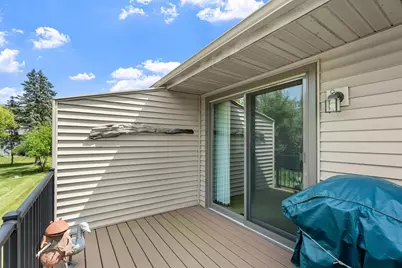 903 Shirlee Lane, Shoreview, MN 55126 - Photo 8