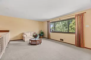 903 Shirlee Ln, Shoreview, MN 55126 - Photo 10