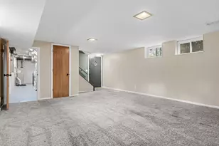 1429 Windemere Dr NE, Fridley, MN 55421 - Photo 26
