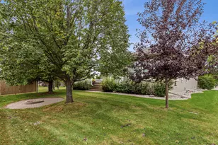 868 32nd St S, Moorhead, MN 56560 - Photo 4