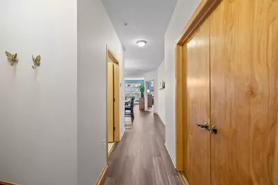 301 Oak Grove Street #308, Minneapolis, MN 55403 - Photo 8