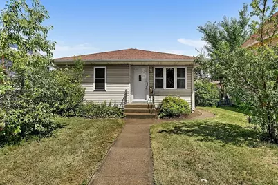 142 25th Avenue N, Saint Cloud, MN 56303 - Photo 1