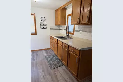 1714 SE Marshall Street, Albert Lea, MN 56007 - Photo 4