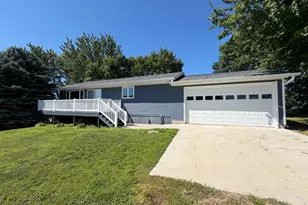 33 Pommier Ln, Garvin, MN 56132 - Photo 1