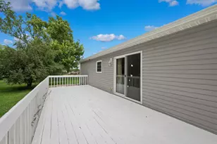 403 W Margaret St, Fairmont, MN 56031 - Photo 48
