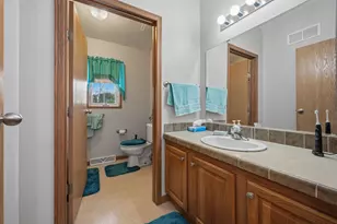 403 W Margaret St, Fairmont, MN 56031 - Photo 20