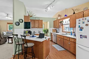6533 Neddersen Cir, Brooklyn Park, MN 55445 - Photo 12