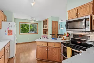 6533 Neddersen Cir, Brooklyn Park, MN 55445 - Photo 14