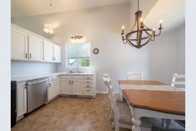 3701 29th Avenue S, Moorhead, MN 56560 - Photo 10