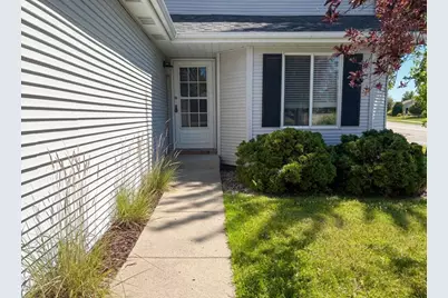 3701 29th Avenue S, Moorhead, MN 56560 - Photo 8