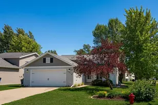 3701 29th Ave S, Moorhead, MN 56560 - Photo 2
