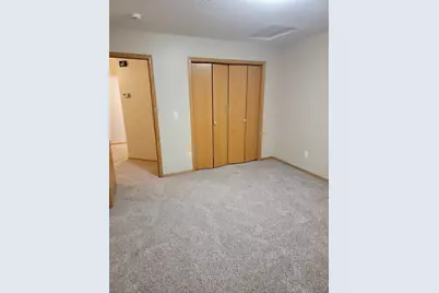 2401 Brenner Court, Roseville, MN 55113 - Photo 12