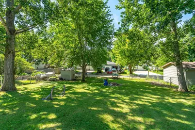 504 1st Avenue SE, Pelican Rapids, MN 56572 - Photo 12