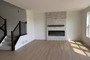 1084 Adamstown Dr, Rosemount, MN 55068 - Photo 4