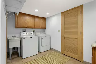9100 Club Rd, Saint Louis Park, MN 55426 - Photo 26