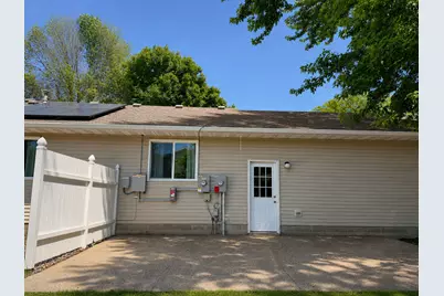 1720 SE Smith Avenue, Owatonna, MN 55060 - Photo 4