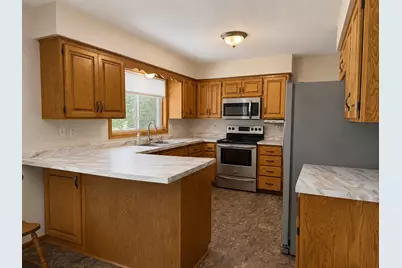 1720 SE Smith Avenue, Owatonna, MN 55060 - Photo 10