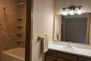 1720 SE Smith Ave, Owatonna, MN 55060 - Photo 14