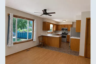 1720 SE Smith Avenue, Owatonna, MN 55060 - Photo 8