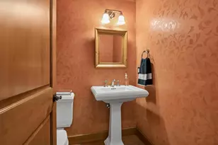 4051 Linden Hills Blvd, Minneapolis, MN 55410 - Photo 22