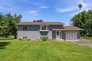 2227 Windsor Rd, Saint Cloud, MN 56301 - Photo 1