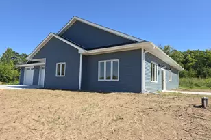 32 256th St St, Osceola, WI 54020 - Photo 2
