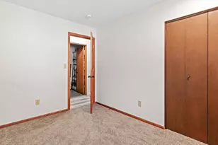 1753 Florence St, White Bear Lake, MN 55110 - Photo 16