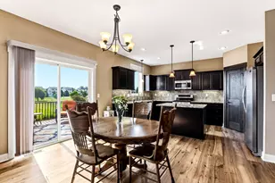 157 Dongola Ln, Shakopee, MN 55379 - Photo 6