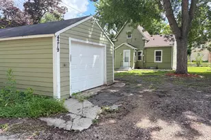 4219 Fremont Ave N, Minneapolis, MN 55412 - Photo 18