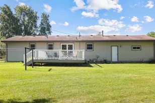 403 Jane Street E, Morristown, MN 55052 - Photo 34
