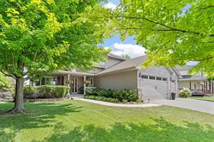 13012 Oakwood Dr, Rogers, MN 55374 - Photo 2