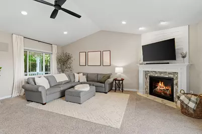 13012 Oakwood Drive, Rogers, MN 55374 - Photo 10