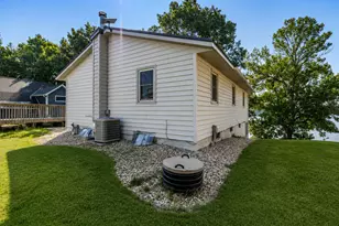 46167 Jefferson Lake Dr, Cleveland, MN 56017 - Photo 32
