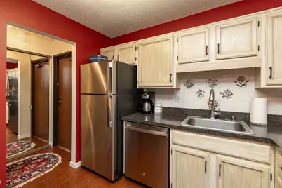 1800 Riverwood Drive #301, Burnsville, MN 55337 - Photo 10