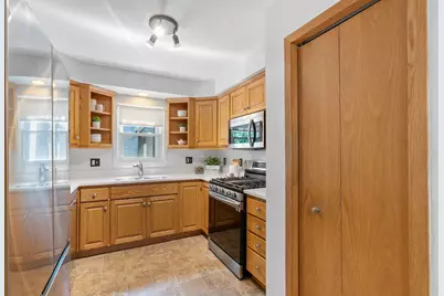 411 Van Buren Avenue S, Edina, MN 55343 - Photo 18