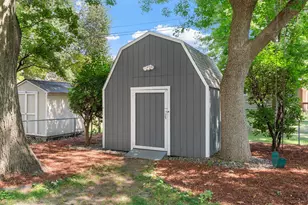 411 Van Buren Ave S, Edina, MN 55343 - Photo 52